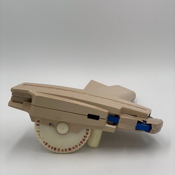 Vintage DYMO Label Maker Beige Tan With Partial Blue Roll Tape - Picture 2 of 10